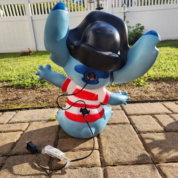 Disney's Stitch Pirate Costume Halloween 18" Gemmy Blow Mold LED Lighted New - Picture 2 of 2